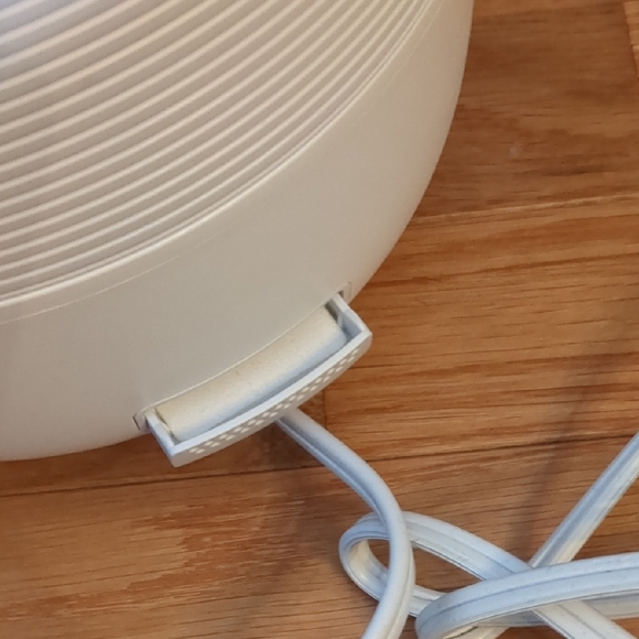 Pure Humidifier And Diffuser - Picture 5 of 5